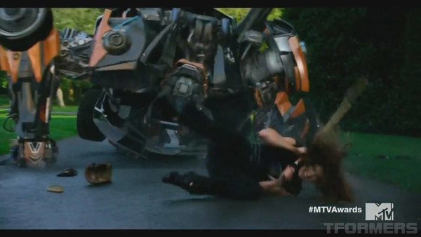 Transformers The Last Knight MTV Awards Clip Screencap Gallery 45 (45 of 55)